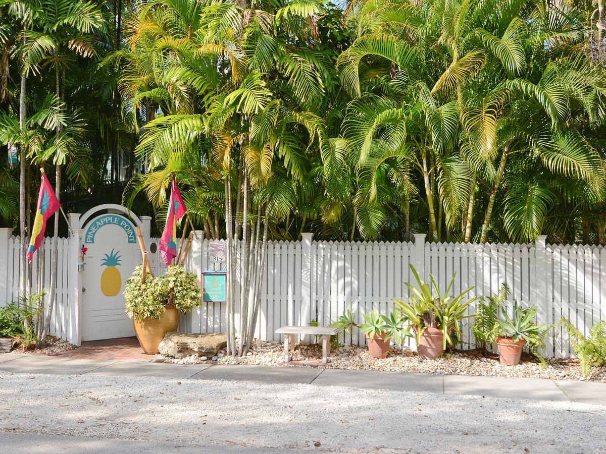 Pineapple Point Guesthouse & Resort - Gay Men'S Resort Fort Lauderdale Bagian luar foto